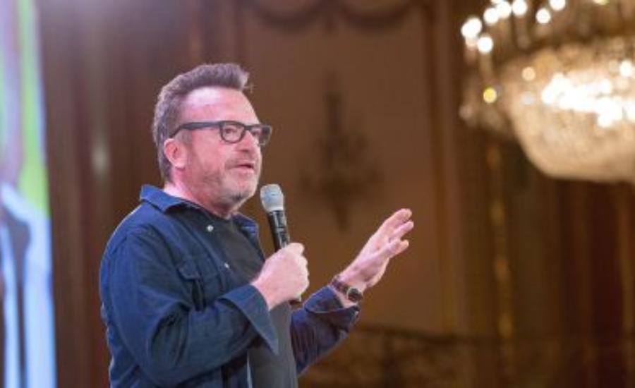 Sources Of Income For Tom Arnold